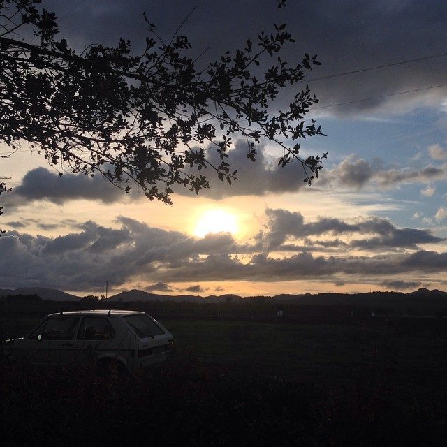 ⛅️#barnlife #nofilter #sunset