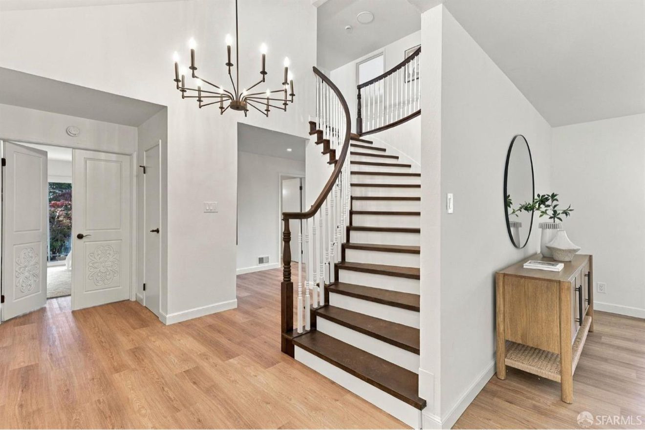 🏡 San Mateo Home Spotlight: Your Next Home Could Be Here! 👀
📍 1711 Parkwood Dr, San Mateo
🎈10/18: 2-4pm
✨ 4 beds | 2.5 baths | 2,610 sq. ft.
🌄 Canyon views, spacious decks & modern updates!
Dreaming of Peninsula living? 🏡 DM me today to schedule a private tour or get more details before you miss out!
📩 Message me "SAN MATEO" to take the next step toward your new home!
— Stacy Huang | KW Advisors
#SanMateoRealEstate #BayAreaHomes #PeninsulaRealEstate