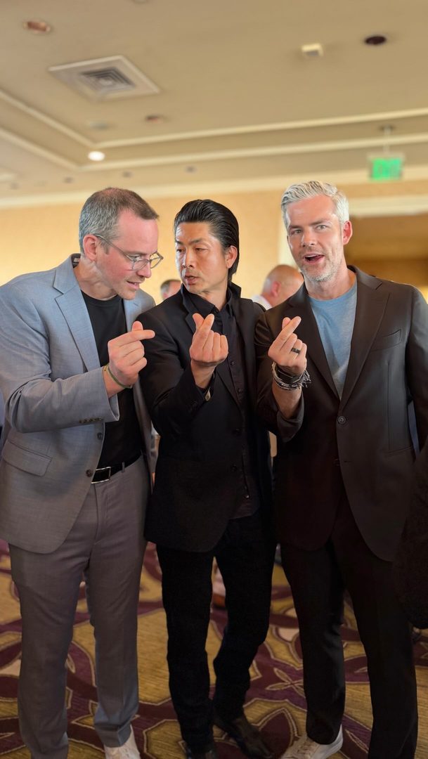 Breaking: Todd and Ryan make finger hearts for the first time. 

And now join the ranks of notable personalities, such as Tom Cruise, BTS, President Joe Biden and Michael Jackson. 

While made globally known by K Pop idols, MJ shared this small gesture of love, affection and gratitude during his earlier concerts in Asia. 

Welcome @serhant to the club🫰

#kpop #fingerhearts #realestate #culture #levelup