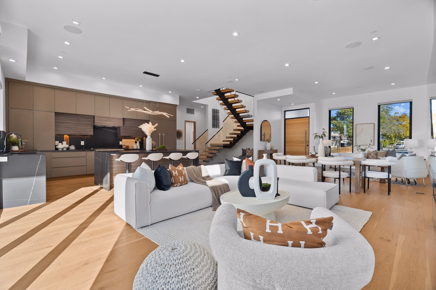 Step inside 394 Farley St — a breathtaking modern creation sculpted with bold architecture, luxe detail, and Mountain View living at its peak.

📍 394 Farley St, Mountain View, CA 94043
💰 Listed at $4,388,000
🛏 5 Bedrooms
🛁 4.5 Bathrooms
🏡 3,092 Sq.Ft. of Living Space
🌳 6,189 Sq.Ft. Lot
🧱 Built in 2022

Listed by Shawn Ghandchi Team
DRE 01979089

#NewConstruction #UltraModern #LuxuryLiving #MountainViewRealEstate #ModernHome #real estate agentLife #RealEstateAgent #JustListed #OpenHouse #LuxuryTour #LuxuryRealEstate #mountainview