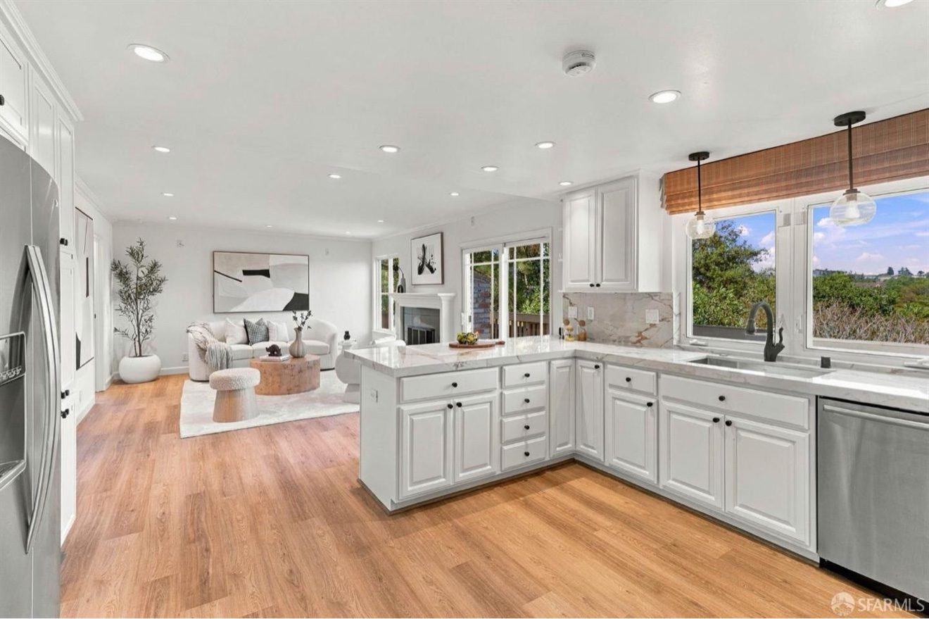 🏡 San Mateo Home Spotlight: Your Next Home Could Be Here! 👀
📍 1711 Parkwood Dr, San Mateo
🎈10/18: 2-4pm
✨ 4 beds | 2.5 baths | 2,610 sq. ft.
🌄 Canyon views, spacious decks & modern updates!
Dreaming of Peninsula living? 🏡 DM me today to schedule a private tour or get more details before you miss out!
📩 Message me "SAN MATEO" to take the next step toward your new home!
— Stacy Huang | KW Advisors
#SanMateoRealEstate #BayAreaHomes #PeninsulaRealEstate