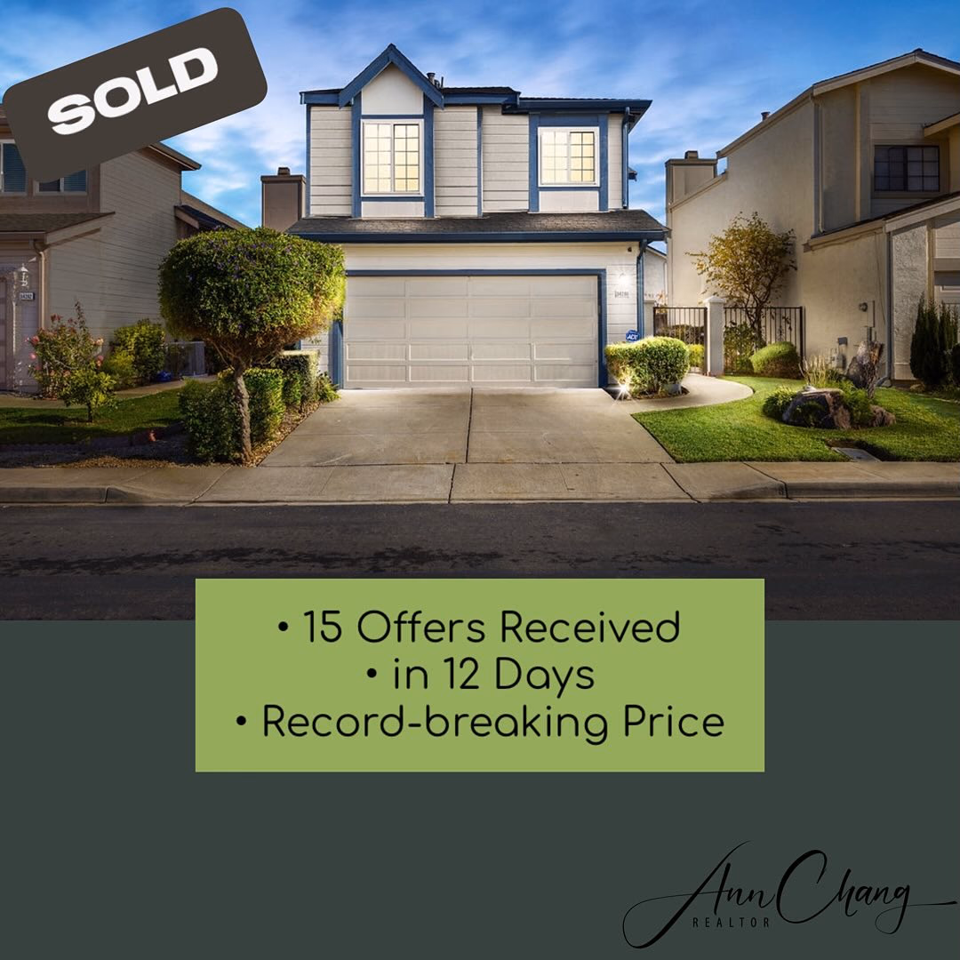 A winning formula for a record-breaking sale: Hot market, prime location, captivating presentation, adept negotiation skills, and building strong rapport with agents.

Looking for a listing specialist? Reach out to me for a comprehensive consultation on your property. Referrals are greatly appreciated as well.