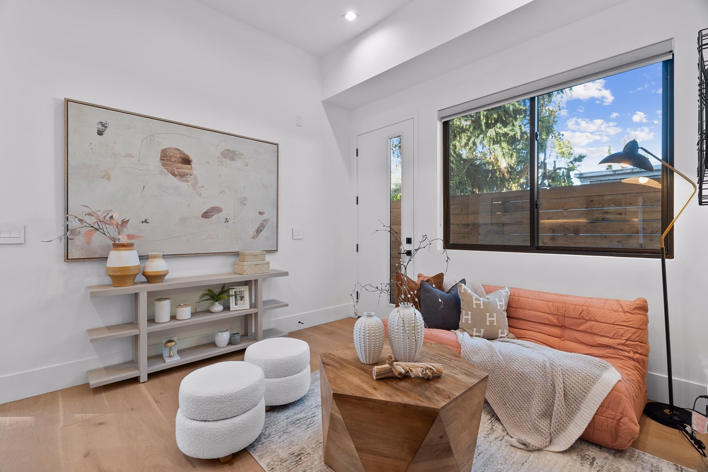 Step inside 394 Farley St — a breathtaking modern creation sculpted with bold architecture, luxe detail, and Mountain View living at its peak.

📍 394 Farley St, Mountain View, CA 94043
💰 Listed at $4,388,000
🛏 5 Bedrooms
🛁 4.5 Bathrooms
🏡 3,092 Sq.Ft. of Living Space
🌳 6,189 Sq.Ft. Lot
🧱 Built in 2022

Listed by Shawn Ghandchi Team
DRE 01979089

#NewConstruction #UltraModern #LuxuryLiving #MountainViewRealEstate #ModernHome #real estate agentLife #RealEstateAgent #JustListed #OpenHouse #LuxuryTour #LuxuryRealEstate #mountainview