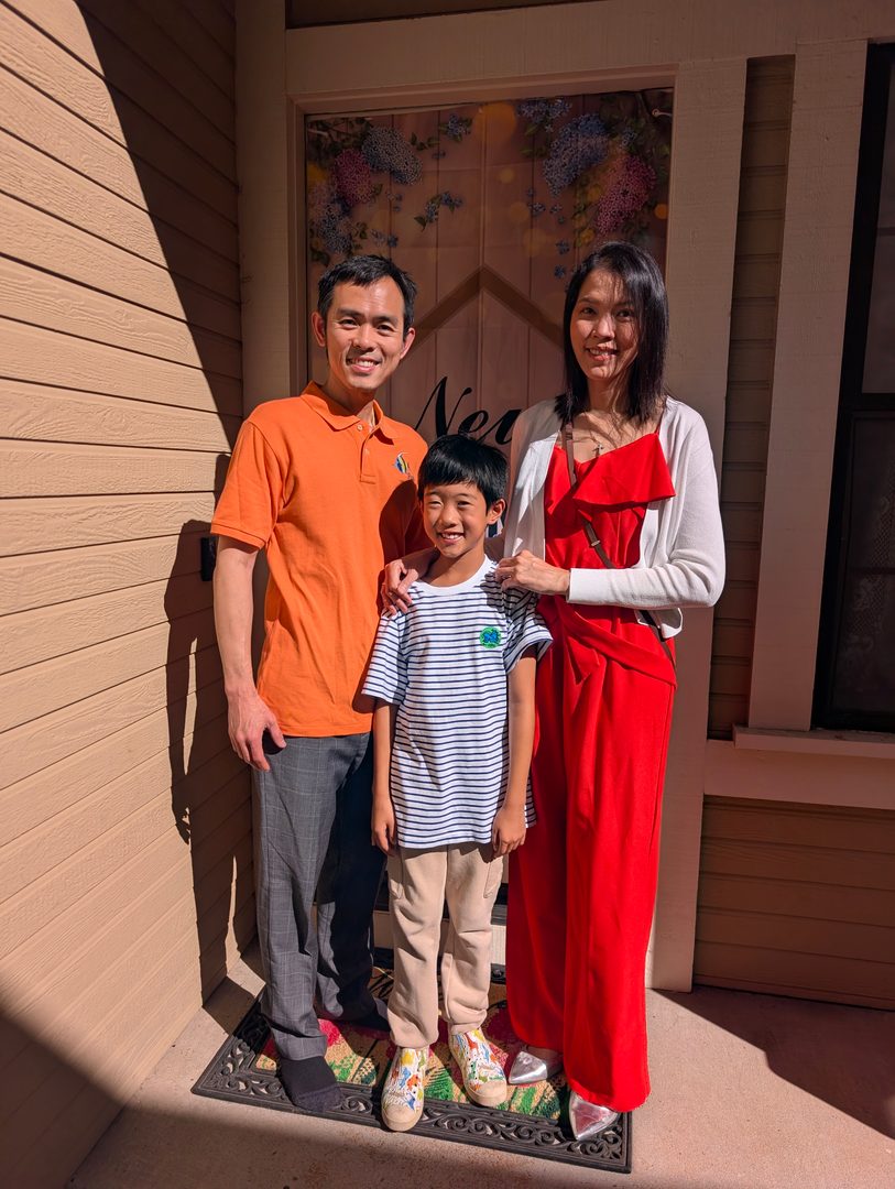 “From dreaming to doing! 🏡 Congratulations to Sumate & Bas on closing on their very first home.