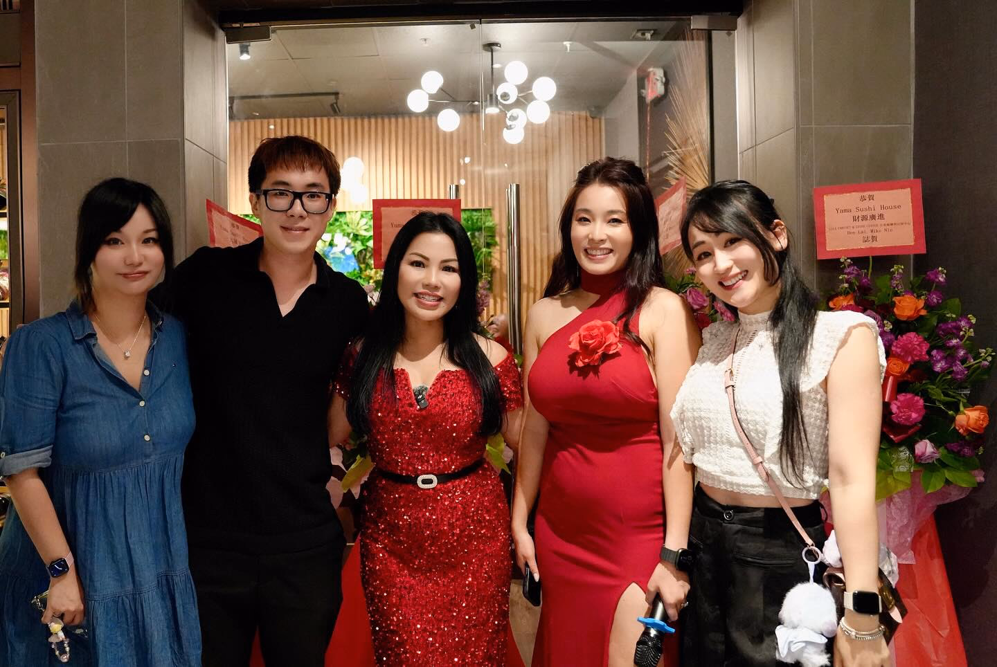 ✨ Last night, I had the great honor of serving as the MC for the Grand Opening of Yama Sushi’s fifth location.

We were joined by 182 distinguished guests, with speical guests Phoenix Mayor Kate Gallego、Phoenix Vice Mayor
Ann O'Brien、Chandler Former Vice Mayor / Current Council Matt
Orlando、Arizona State Senate President WarrenPetersen、City of Phoenix, Community and Economic Development Karla Scott、Director of Community and Economic Development Chris Mackay、Director of Planning and Development Josh Bednarek with team , Jack Roberts、Anthony Lopez Bernal、Michael Mineo，Daniel Benson、 Martin Perez、 Juan Batres、 Abby
Garcia etc, 

🎀 The ribbon-cutting ceremony, held in such a vibrant atmosphere, not only marked a new chapter for Yama Sushi in Arizona, but also highlighted how 808 Asian Plaza is gradually becoming a true Community Hub in North Phoenix. With diverse offerings in dining, shopping, and education (including Green Apple Preschool), it is bringing new energy to the Asian and Chinese community.

🌟 I am deeply grateful for the support and presence of every guest. This was not only a milestone for Yama Sushi, but also an important step forward for the growth of the North Phoenix community.

With TSMC driving industrial development and more than 200 new residents moving into Phoenix every day, the prosperity and future of this area are truly something to look forward to!

An old Chinese saying “When a noble person goes out, storms and rains often follow. “ - yesterday, our special guests braved the storm to land in AZ. And like the Phoenix that soars above, this city truly continues to rise 🐦‍🔥.

📍 Yama Sushi House Union Hills  718 E Union Hills Dr, Phoenix, AZ 85024