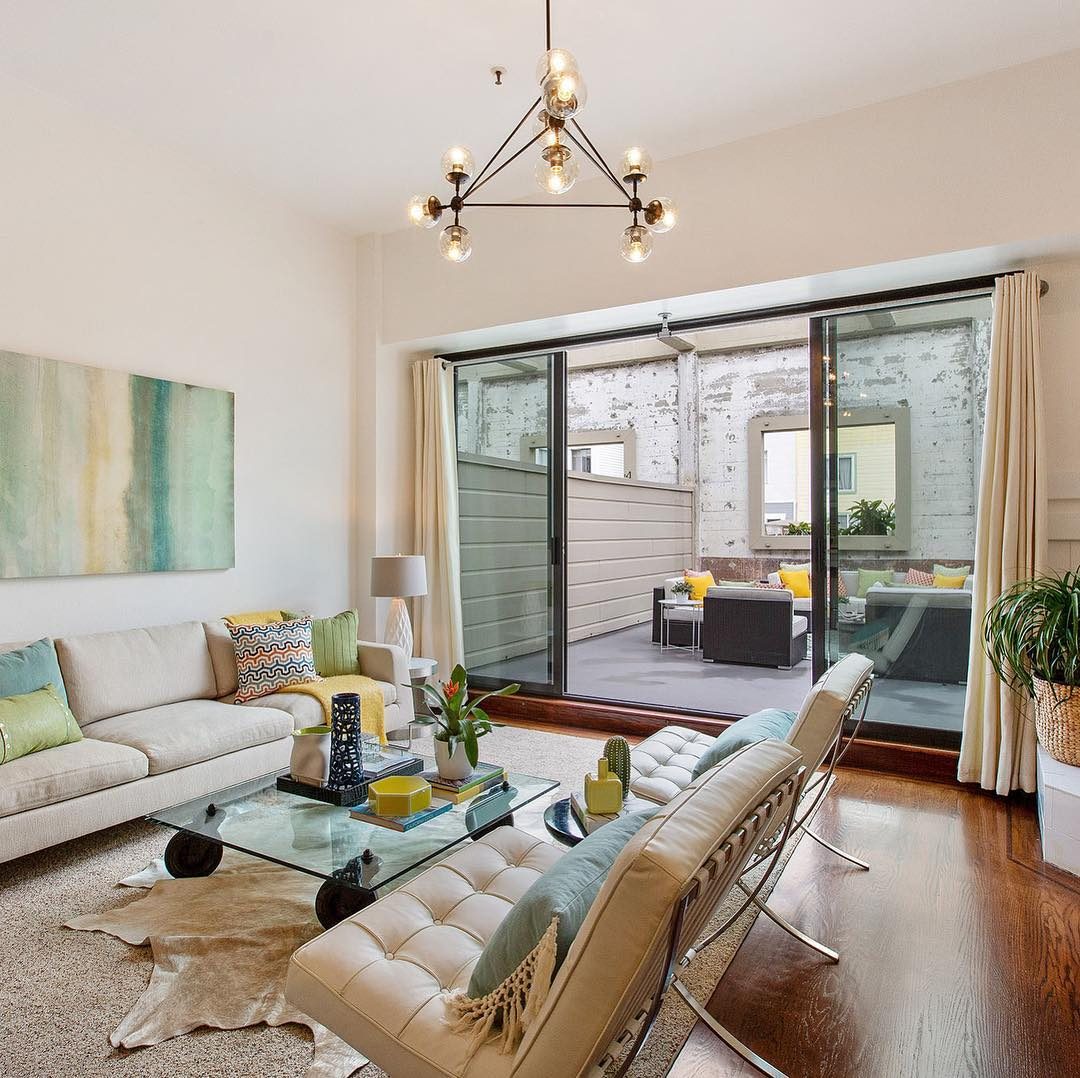 New listing at 1960 Hayes #6. 1 bed, 1.5 bath loft condo with private outdoor space and 2-car parking. Open today from 1-4pm and by private appointment.
.
.
.
#sanfranciscorealestate #agentsofcompass #sanfrancisco #justlisted #forsale