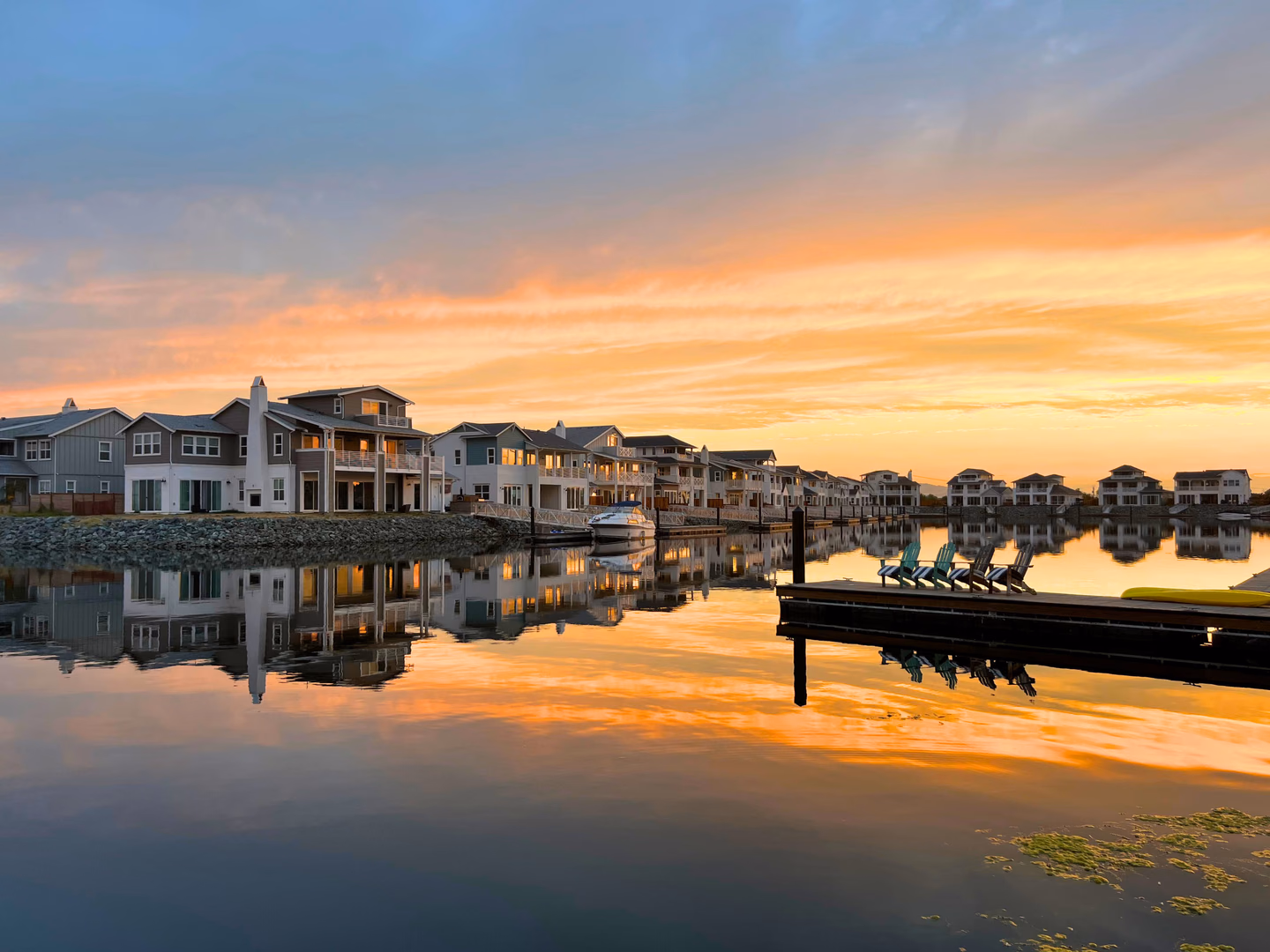 An Analysis of Bethel Island's Housing Market Trends: Cooling Market, Longer Selling Times, and Decreased Prices
