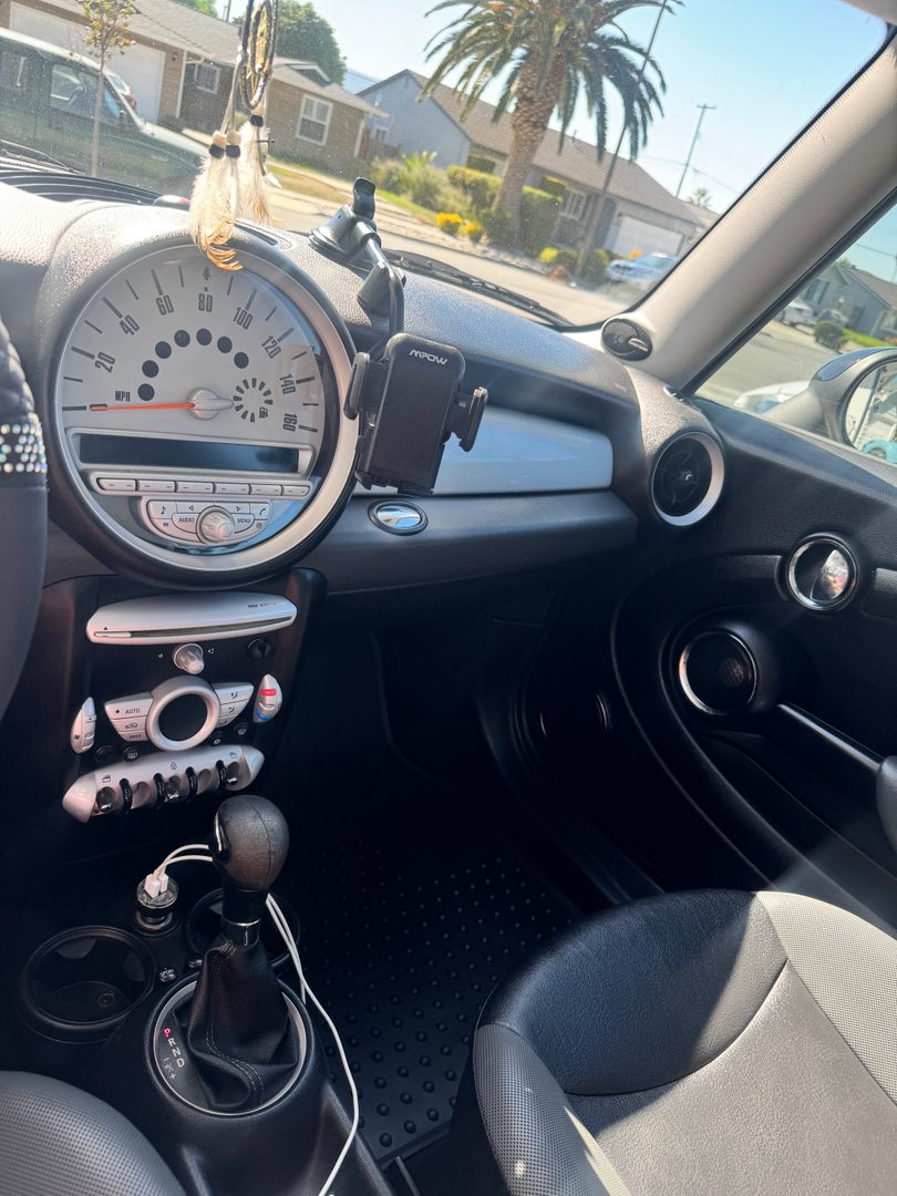 🚗✨ Bay Area car owners , check this out!
I recently had my MINI detailed by Loya’s Detailing (IG @LoyasDetailing) and I’m so happy with how it turned out! 😍
They’re mobile, so they come to you, super convenient and my MINI looks amazing! 🙌
If you’re looking for a reliable mobile detailer, definitely give them a try! ❤️