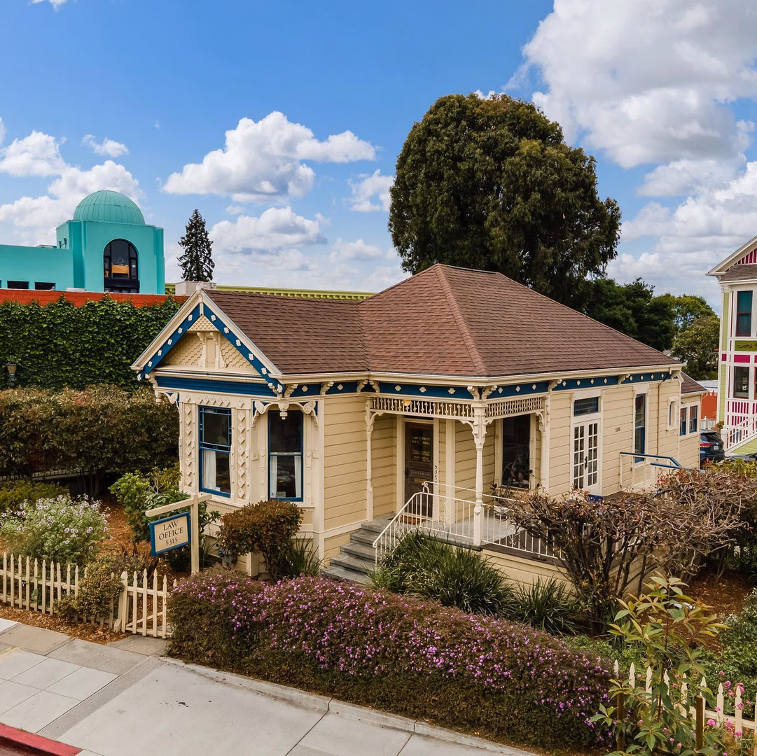 Own a piece of #Rockridge at 5315 College Ave. Send me your owner/users for this unique #commercial victorian. We’re letting the market speak for this one. #kwcommercial #commercialrealestate #oakland #cre