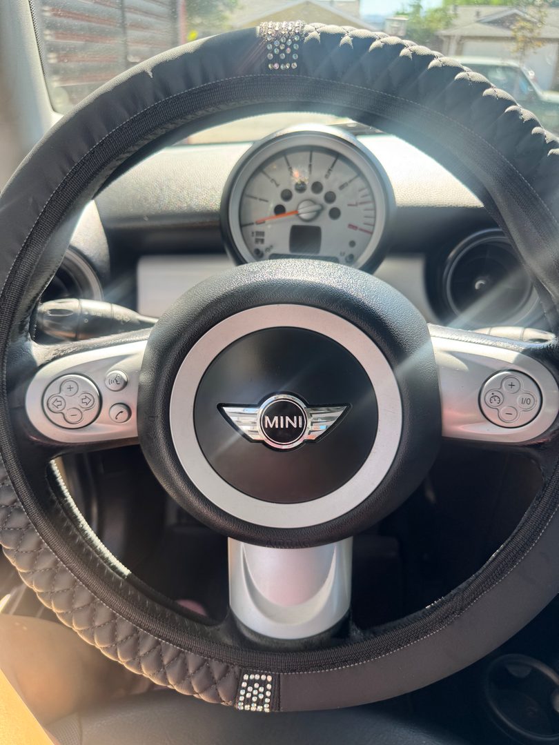 🚗✨ Bay Area car owners , check this out!
I recently had my MINI detailed by Loya’s Detailing (IG @LoyasDetailing) and I’m so happy with how it turned out! 😍
They’re mobile, so they come to you, super convenient and my MINI looks amazing! 🙌
If you’re looking for a reliable mobile detailer, definitely give them a try! ❤️