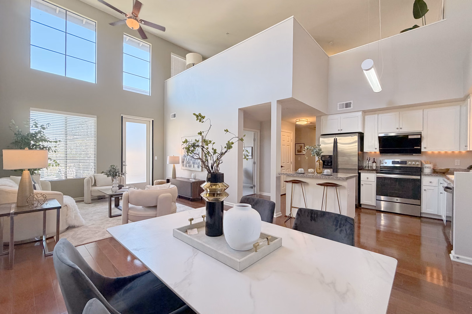 Luxurious Penthouse Condo in San Jose Japantown!
