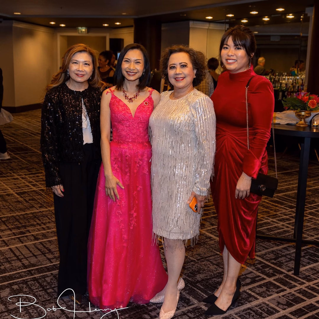 Last week, I had the honor of bidding farewell as the 2024 President of AREAA San Francisco Peninsula @areaa_sf_pen and welcoming our new President, Robin Mesina @robinmesina_ , along with the incoming Board at our Installation Gala.

Serving as Chapter President has been one of the greatest honors of my career, and I am beyond grateful for this incredible community that made it all possible!

Reflecting on 2024, we raised the bar by hosting 14 impactful events designed to equip real estate professionals with the tools, knowledge, and connections to better serve their clients and communities. Our hard work was recognized at the national level, with AREAA naming us “The Best of AREAA for Professional Development” among 45 chapters nationwide! Our own Al Louie have received the Member of the Year Award among 17,000 members!

As I step into my new role on the 2025 Board of Directors, I’m excited to continue working alongside Robin and our passionate, dedicated team to take our chapter to even greater heights.

From the bottom of my heart, thank you all for an incredible year! Looking forward to what’s ahead.

#prettiestgala #crazyrichasiantheme #2025installationgala #areaasfpen