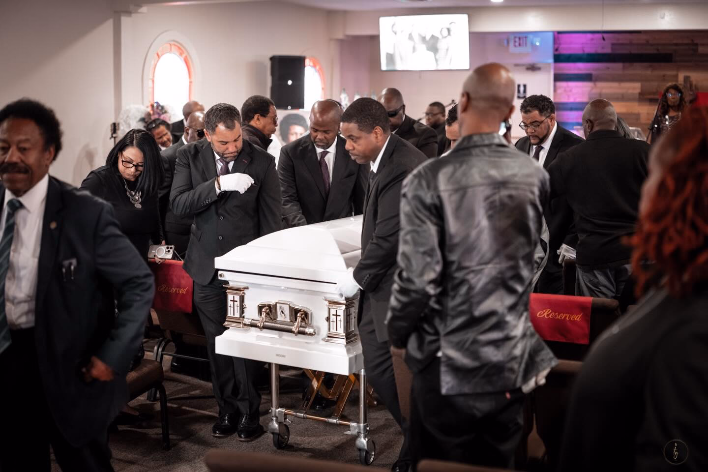 We celebrated and laid you to rest the way you would’ve wanted. Rest in Paradise Grandma 🙏🏽…We will continue to speak your name and honor your legacy. I love you so much.