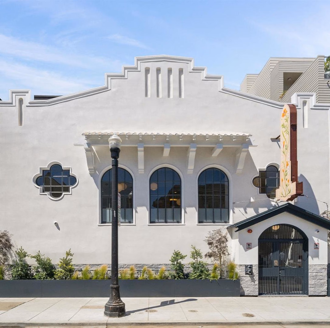#JustSold! Clients were looking for something unique and dramatic — and we found an awesome converted church in the Mission. One of the coolest features of their home is the floor-to-ceiling, sliding doors that lead to their private outdoor space overlooking the church roofline. Congrats to them on their new home and all the memories to come! #sanfrancisco #sanfranciscorealestate #justclosed
