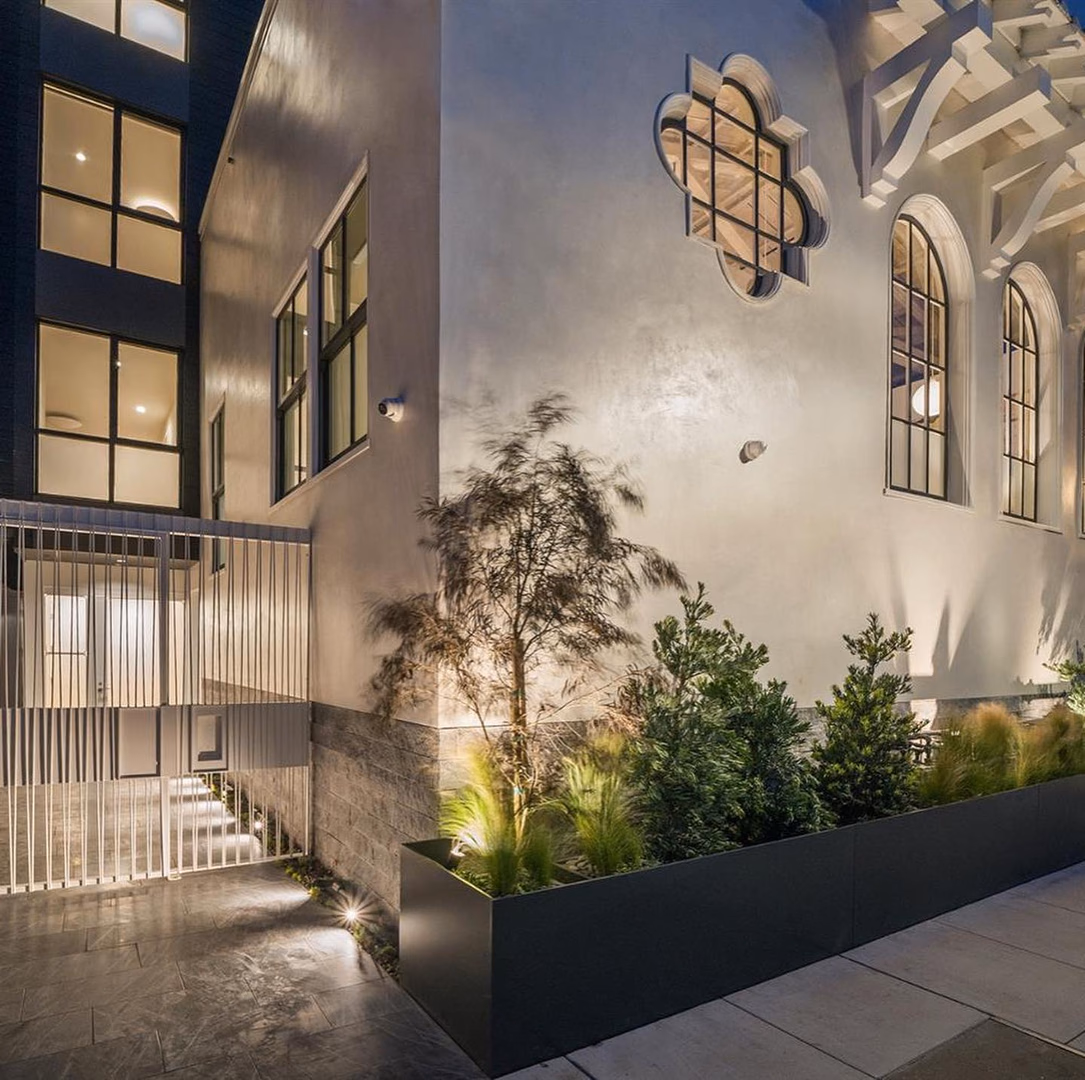 #JustSold! Clients were looking for something unique and dramatic — and we found an awesome converted church in the Mission. One of the coolest features of their home is the floor-to-ceiling, sliding doors that lead to their private outdoor space overlooking the church roofline. Congrats to them on their new home and all the memories to come! #sanfrancisco #sanfranciscorealestate #justclosed