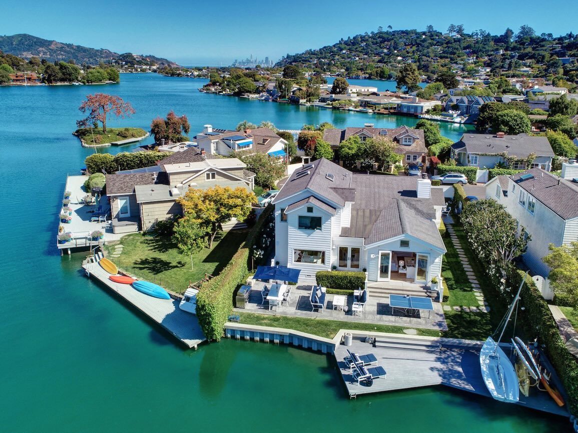In the Hamptons, these waterfront homes would be aspirational.

In the Bay, it’s just a detail that one will come to live with.
Same features. Different frame of mind.