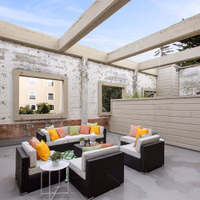 New listing at 1960 Hayes #6. 1 bed, 1.5 bath loft condo with private outdoor space and 2-car parking. Open today from 1-4pm and by private appointment.
.
.
.
#sanfranciscorealestate #agentsofcompass #sanfrancisco #justlisted #forsale