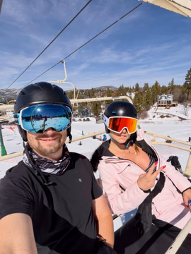 @racheldmyers did a great job today after not skiing for over a decade ⛷️ So proud of her!