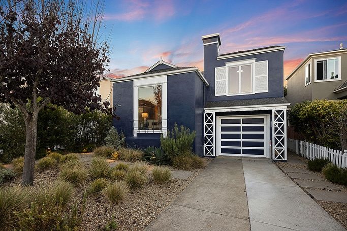 🔥🔥🔥#NewListing
136 Denslowe Drive, San Francisco
3BR 🛌 3BA 🛁｜ 2222 Sqft 
Offered at $1,875,000 

📲 Ann 650-576-2255 for more info

Listed by:
Fred Meng | DREIM DRE#01481268
Ann Chang | Sequoia Real Estate DRE#01476872

@sequoiarealestate #sanfrancisco #lakesidesf #realestate #forsale #realtorlife #openhouse #annchangrealtor #luxuryhomes